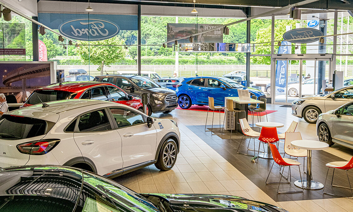 Intérieur de la concession Ford de Huy