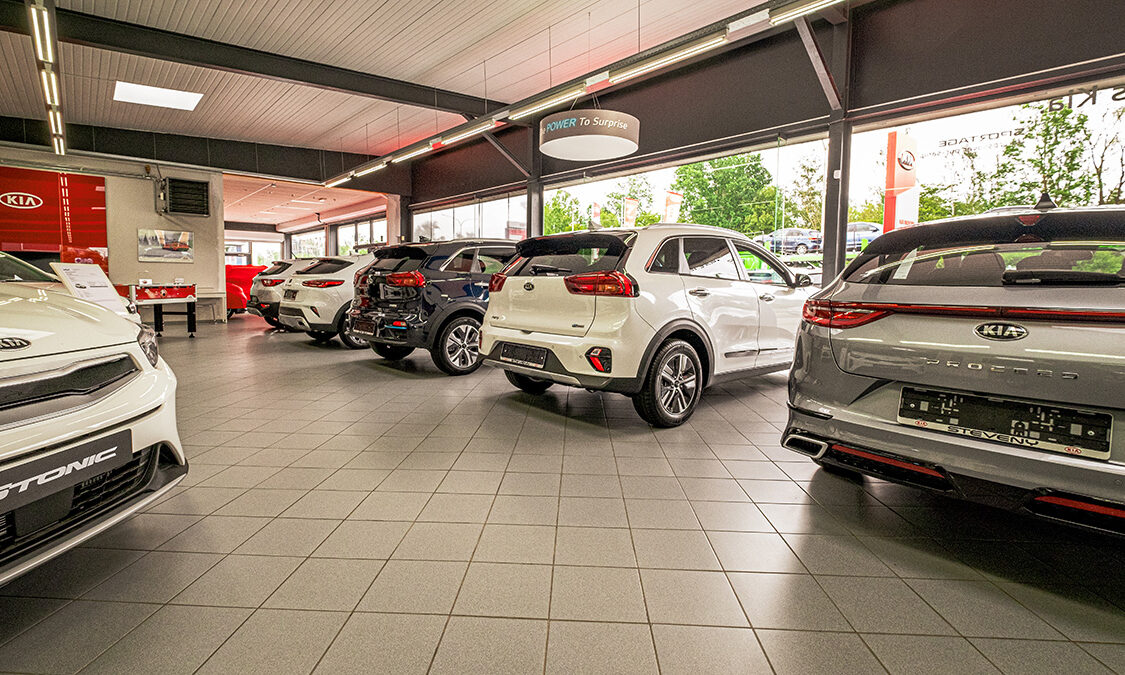 Intérieur de la concession Kia de Wavre