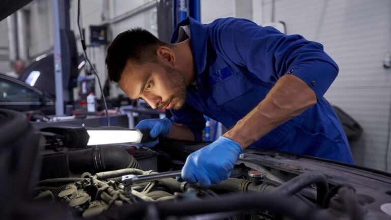emploi mecanicien automobile
