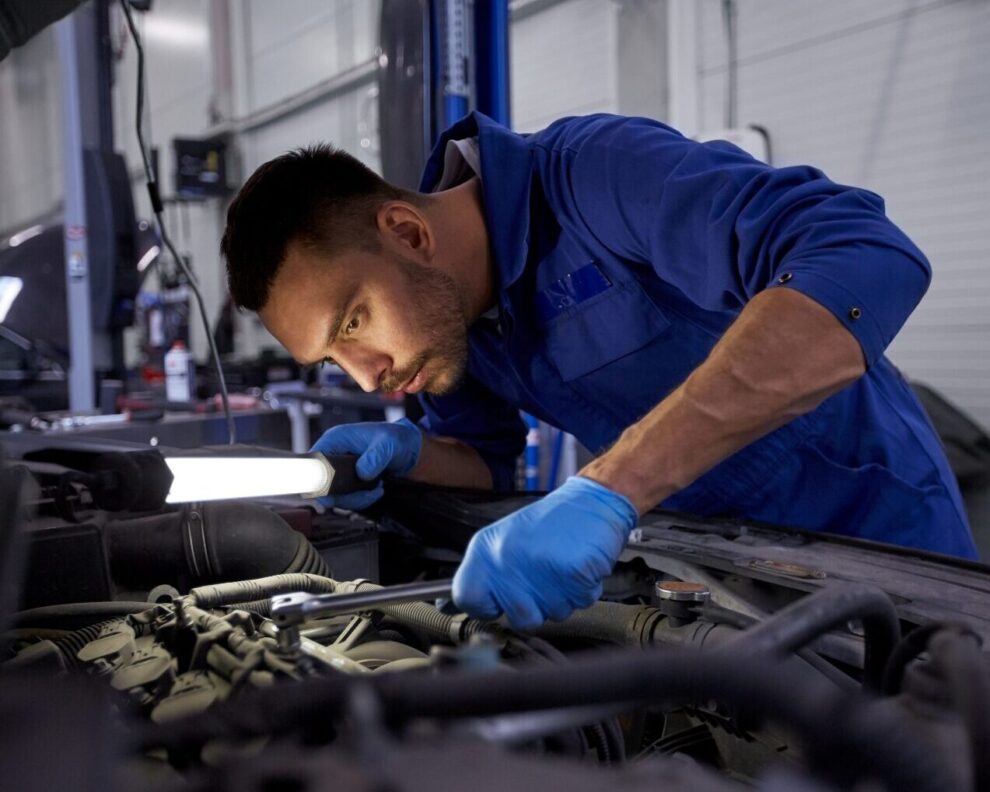 emploi mecanicien automobile